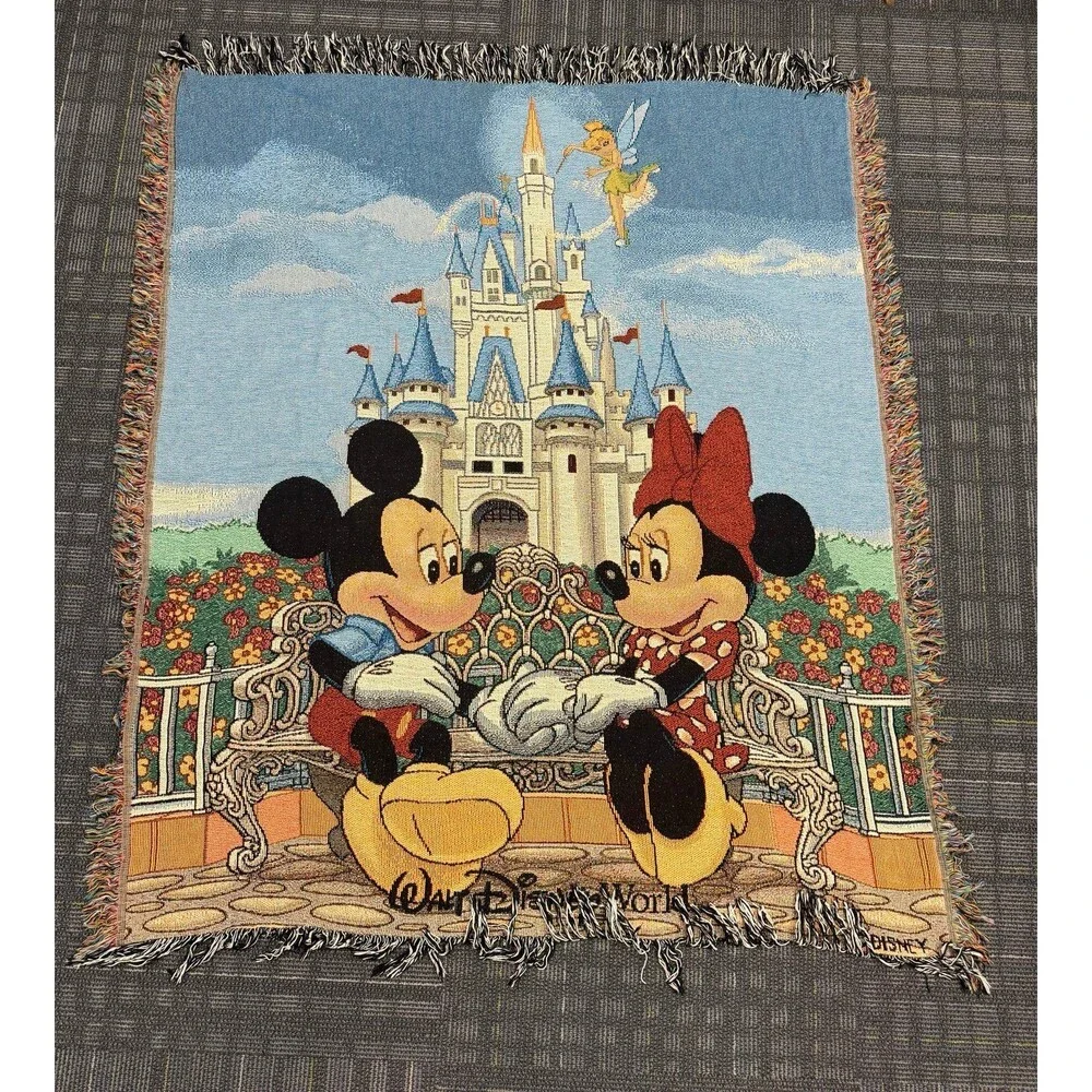 2009 Disney Mickey Minnie Mouse Castle Woven Throw Blanket